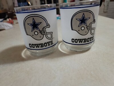 VINTAGE FOOTBALL DALLAS COWBOYS NFL MOBIL Oil Gas DRINKING set of 2