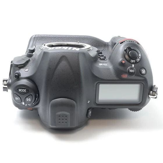 M21 Near Mint Nikon D5 XQD 20.8MP DSLR Camera Body shutter count - Image 2 of 4