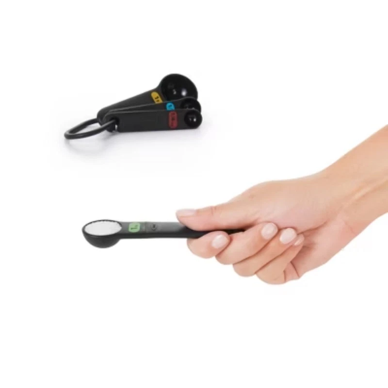 Juego de tazas y cucharas medidoras OXO: cucharadita negra de 10 piezas y tazas medidoras secas Foto 4 de 4