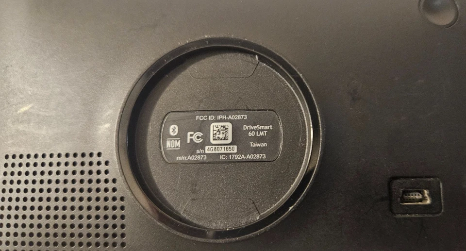 Garmin DriveSmart 60 LMT A02873 6" LCD GPS Navigator w/ Car Chrgr & 32gb SD Card - Image 4 of 4