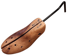 Vintage Wooden Men s Shoe Stretcher Size Medium 7D-11A Adjustable Taiwan Wood