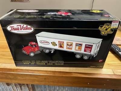 First Gear 1959 IH International RF-200 Tractor Trailer True Value Cotter & Co.