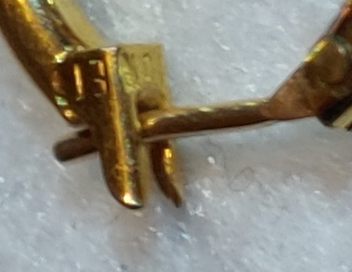 Vintage - Signed Monet - Pierced Earrings - Goldtone Hoop - 1/2 in Dia. - Picture 7 of 7