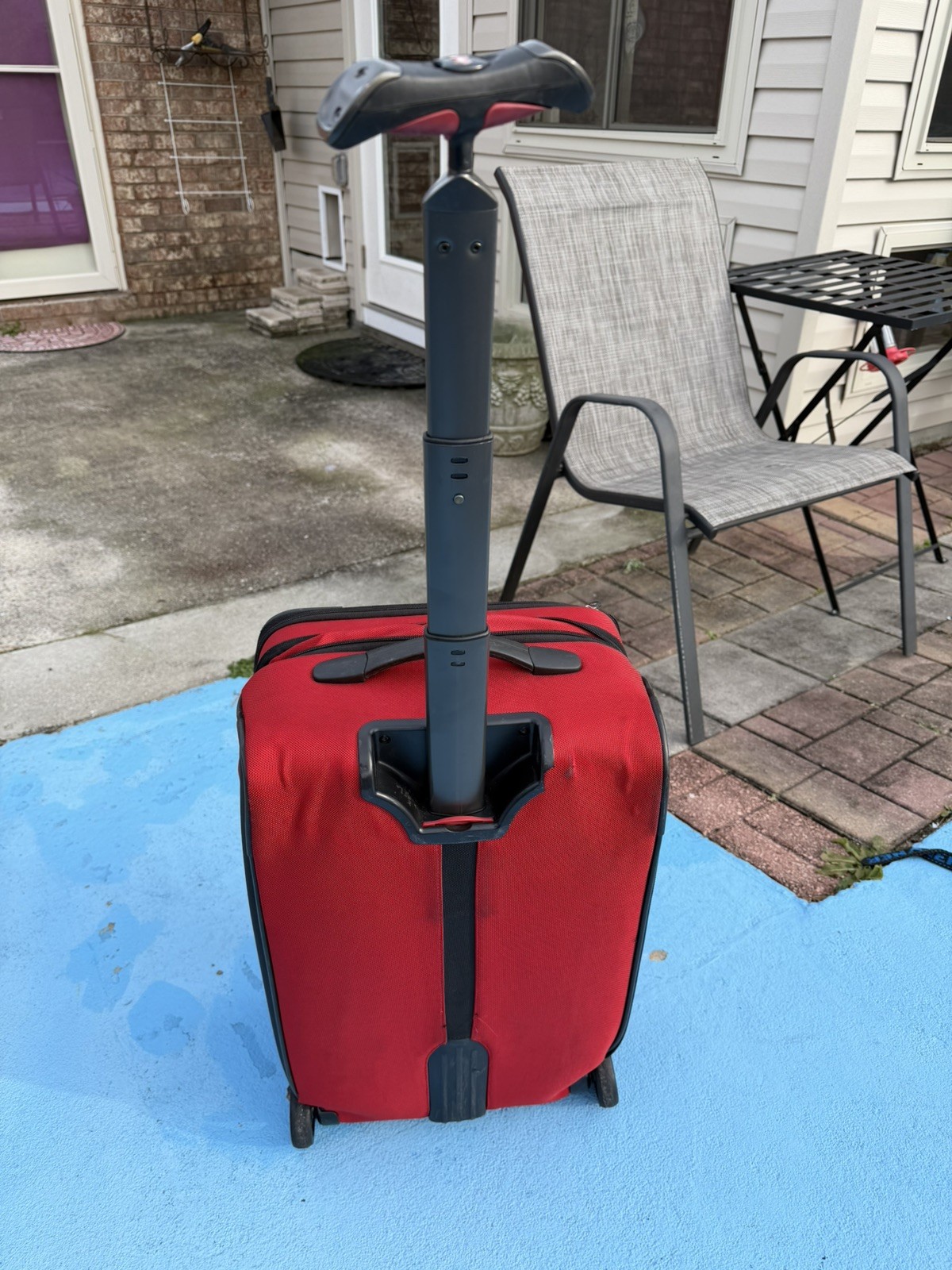 Victorinox Werks  Traveler 22&rdquo; Wheeled Upright Expandable 