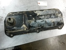 Right Valve Cover From 1997 Ford Thunderbird 3.8 Right Valve Cover From 1997 Ford Thunderbird 3.8