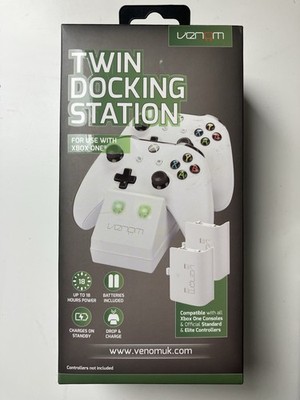 Venom Xbox One Twin Dockingstation mit 2x Akkupacks - Weiß