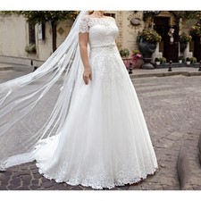 Elegant Lace Applique Wedding Dresses White/Ivory Tulle A-Line BridalGown Custom