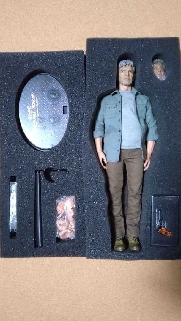 【 デッカード /ヘッド2個付】Supermad toys /ブレードランナー Deckard / 2 heads included Supermad toys / Blade Runner | eBay
