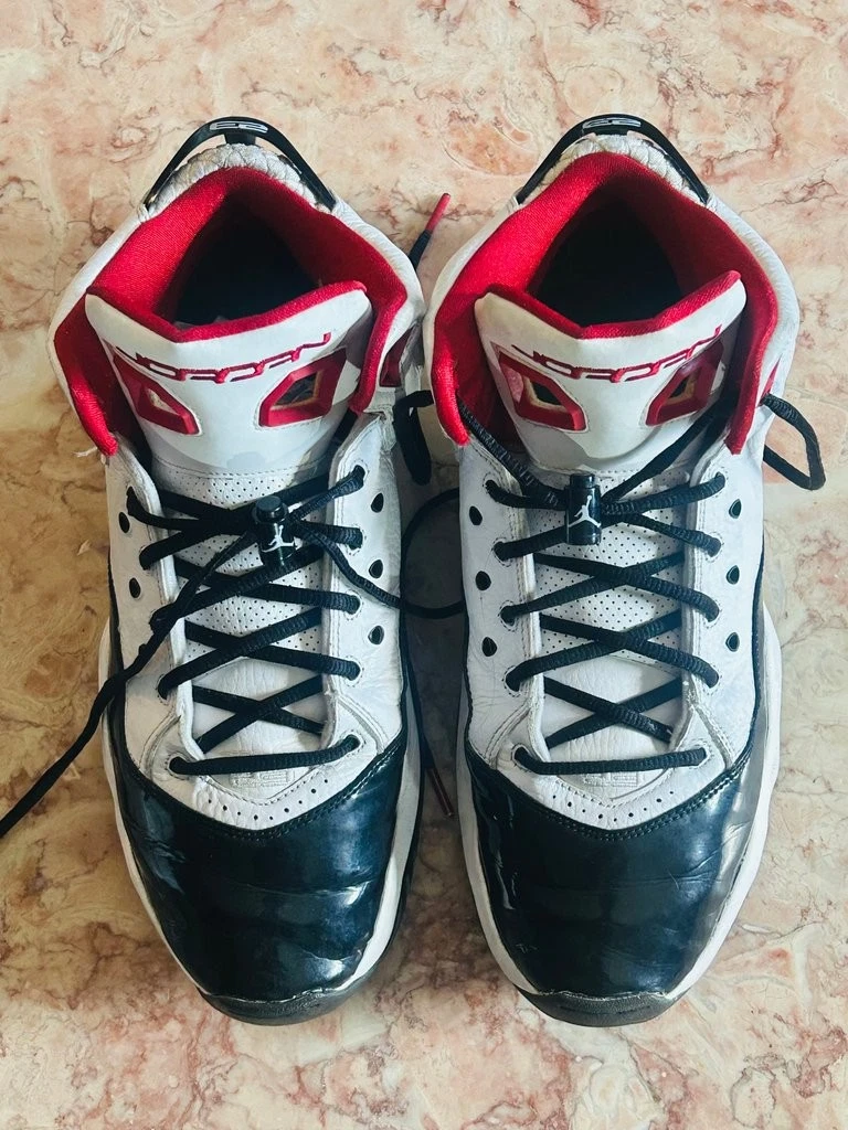 Jordan Jumpman Team J White Black for Sale | Authenticity