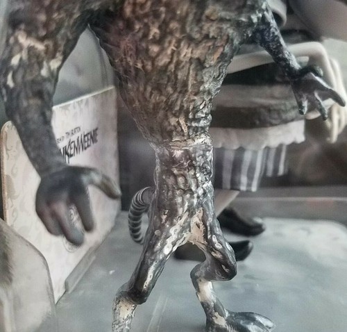 Disney Frankenweenie Test Prototype Figures Signed Funko Brian Mariotti #3 of 12 - Picture 7 of 10