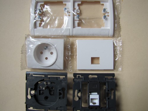 Prise RJ45 Legrand Sagane - Réf 843 37 - Cat.6 FTP - Occasion