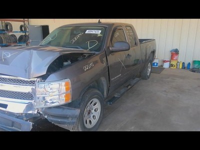 Passenger Right Front Spindle/Knuckle Fits 07-14 ESCALADE 1327872