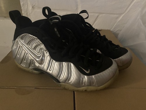 foamposite pro silver surfer