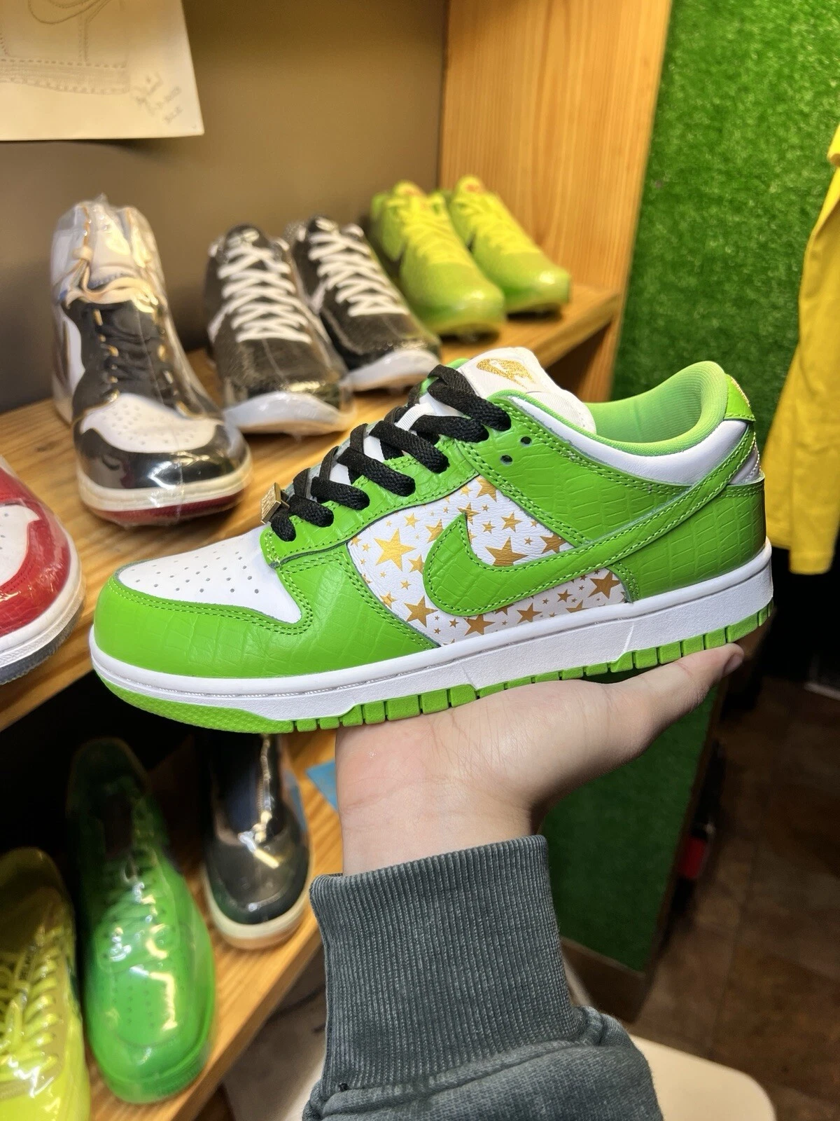 *PROPRE* Nike SB Dunk Low X Supreme Stars vert moyen taille 7 2021 DH3228 101