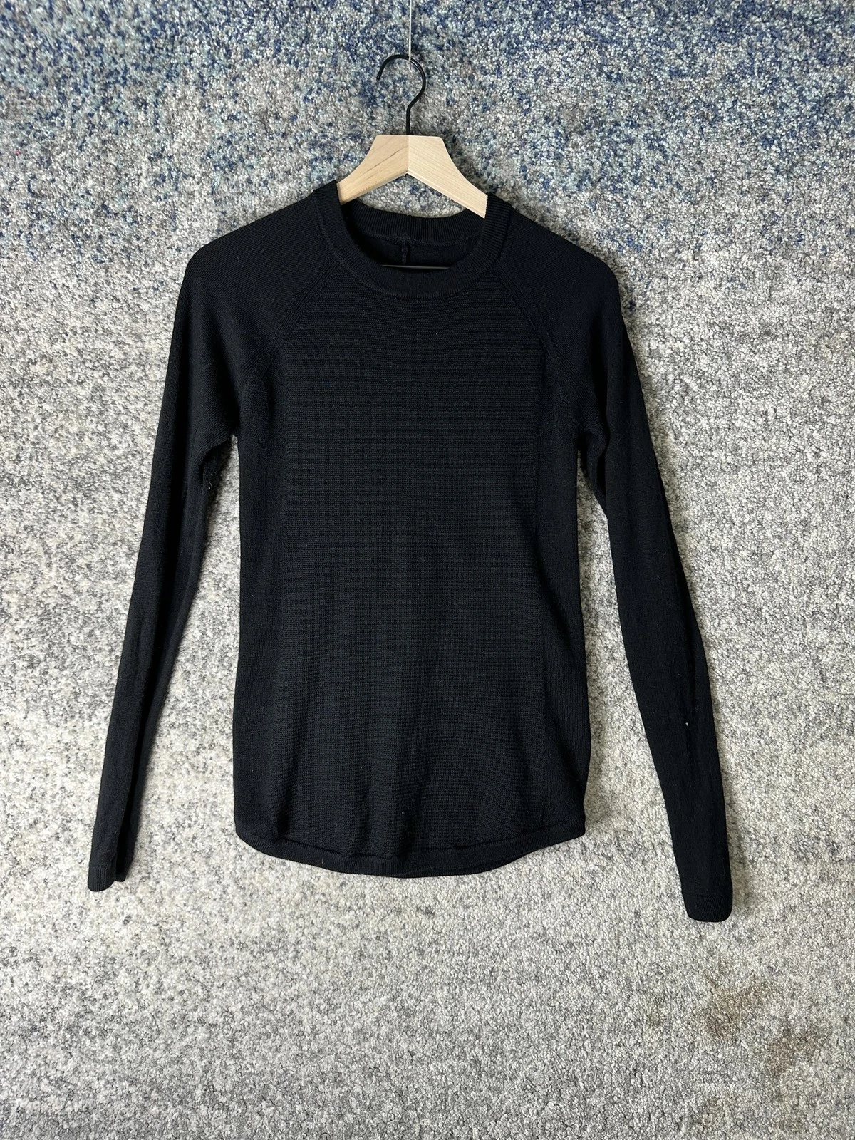 Lululemon Shirt Womens Medium Black Merino Wool Thermal Long Sleeve Crew Neck