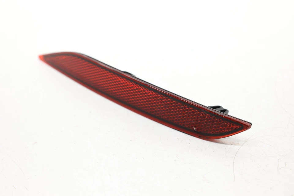 2020 BMW 235I Reflector Rh 63148075978 - Image 3 of 4