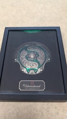 Dota 2 TI8 Aegis of Immortal Replica + Pro Team Notebooks Spirit