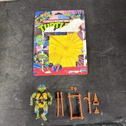 Vintage 1988 Leonardo HARD HEAD TMNT Figure Complete w/Cardback A17