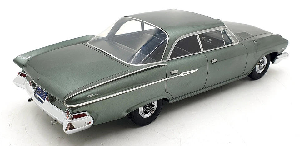 Modelos BOS 1/18 Escala Resina BOS238 - Dodge Dart Phoenix - Gris Met Foto 2 de 4