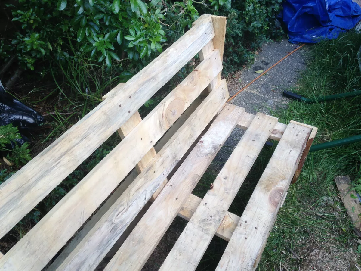 Second hand on sale garden bench ebay