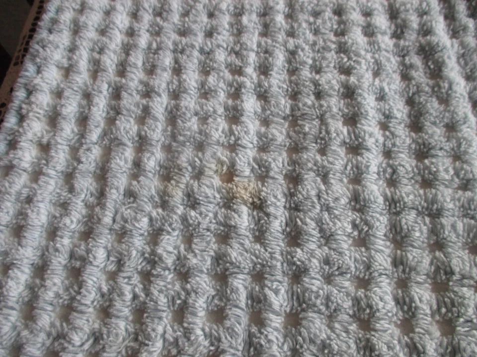 Manta Chenille Vintage Bebé NIÑA O NIÑO ROSA Y AZUL 40" X 64" Foto 3 de 4