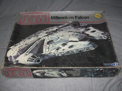 HTF Vintage New 1983 MPC Star Wars Return of Jedi Millennium Falcon Model