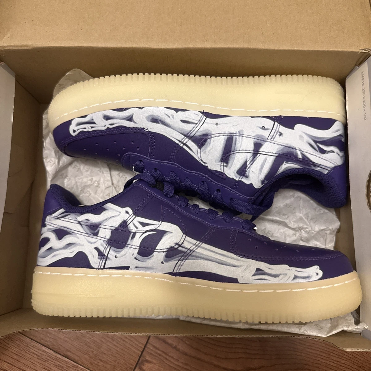 Preços baixos em Nike Air Force 1 QS Low Skeleton | eBay