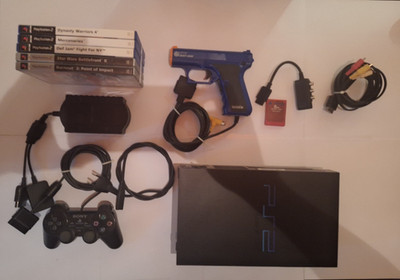 Playstation 2 Fat, PS 2, Top Zustand, Zubehörpaket, Multitap, Lightgun, 5 Spiele