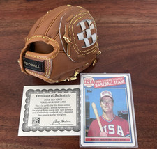 Mark McGwire Baseball Card with Mini Glove Home Run Kings Porcelain Rookie COA