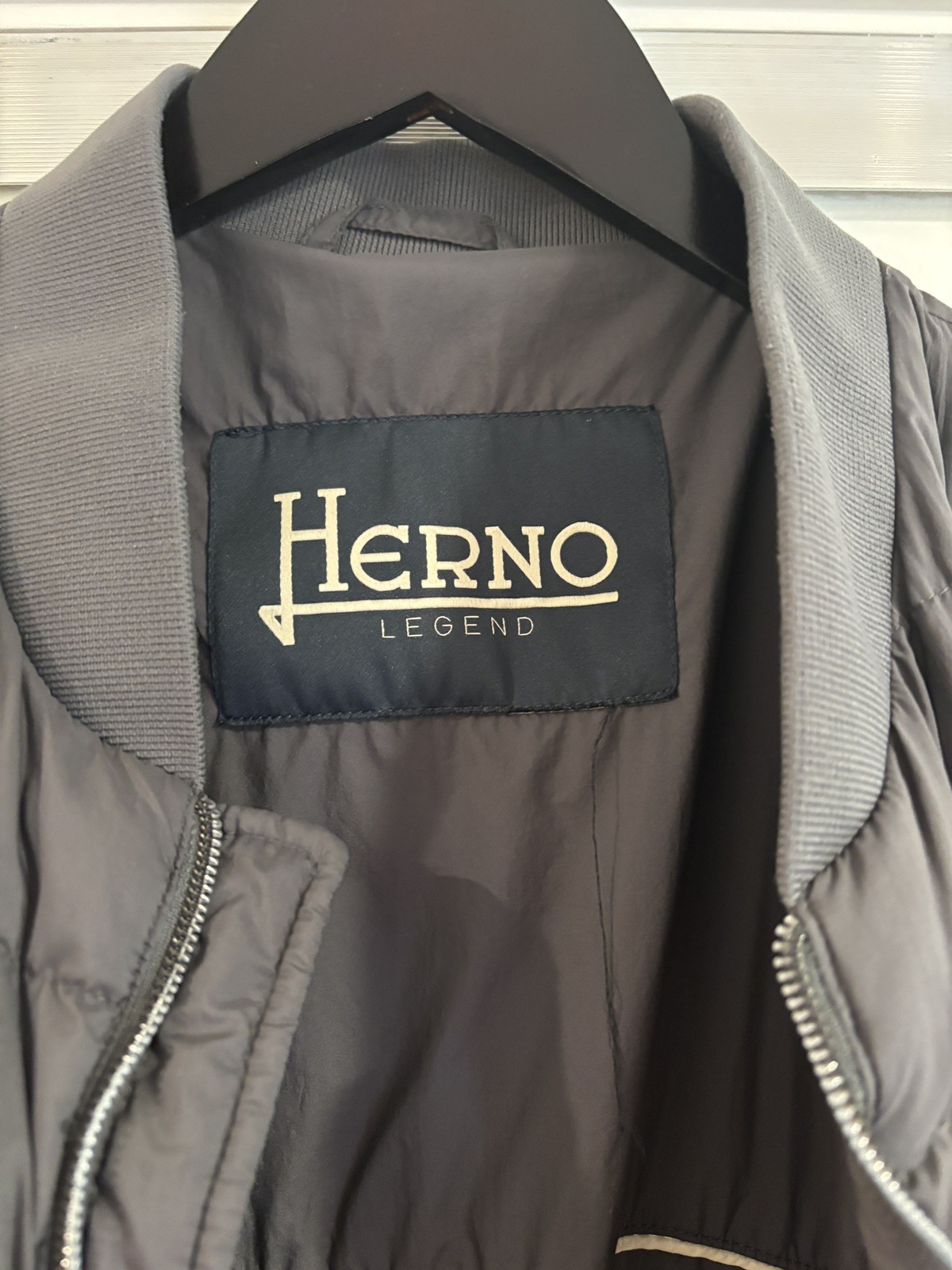 Herno Anthracite Down Injected Lightweight Quilte… - image 4