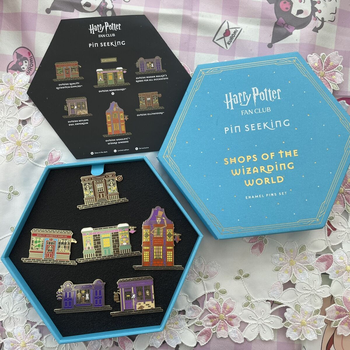 Harry Potter Fan Club Pin Seeking Shops of The Wizarding World Enamel 6 Pin  Set