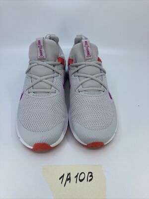 nike legend essential women's grey