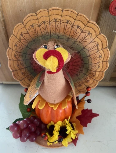 Annalee 2009 Turkey 9" High Thanksgiving Doll Tag Pumpkin Fall Harvest