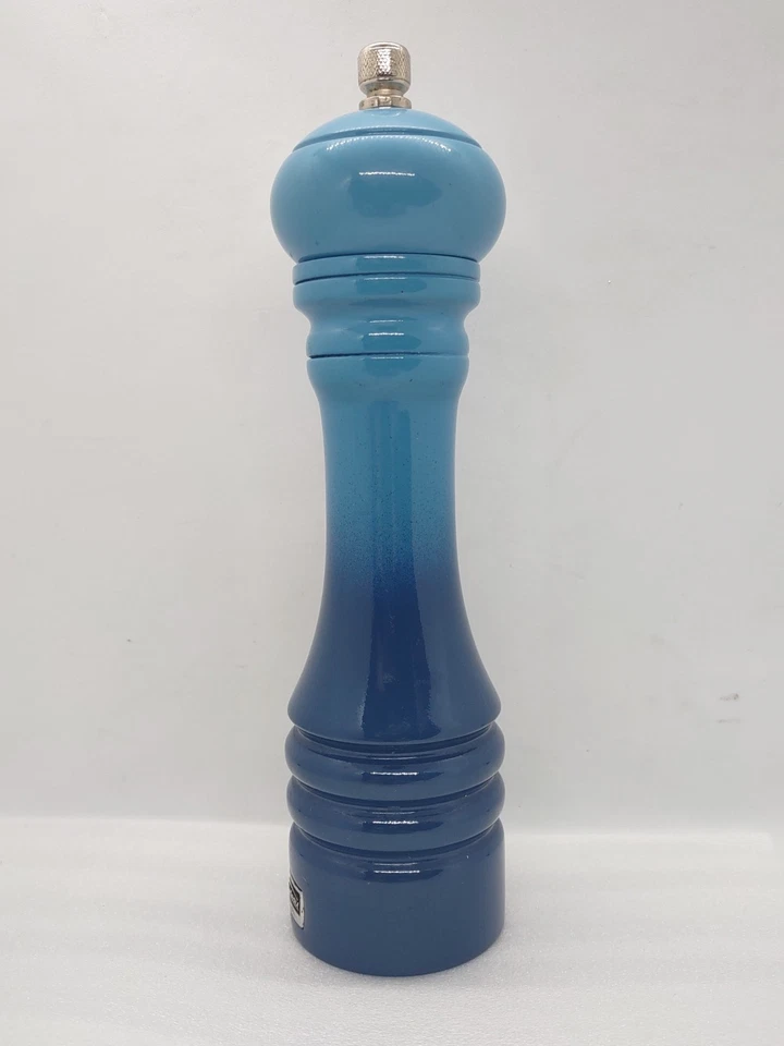 Trudeau 9 英寸高蓝色胡椒研磨机 — 第 4/4 张图片