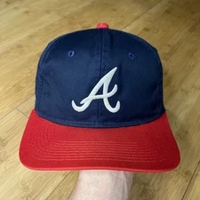 Vintage 90s YOUNGAN USA Drew Pearson Atlanta Braves 2Tone Snapback Hat MLB EUC