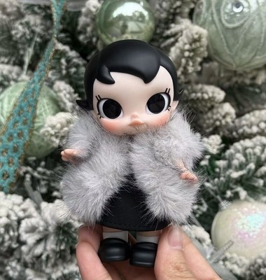I M THE COOL KID- SECRET BABY MOLLY WINTER FIT CHECK SERIES PLUSH FIGURE