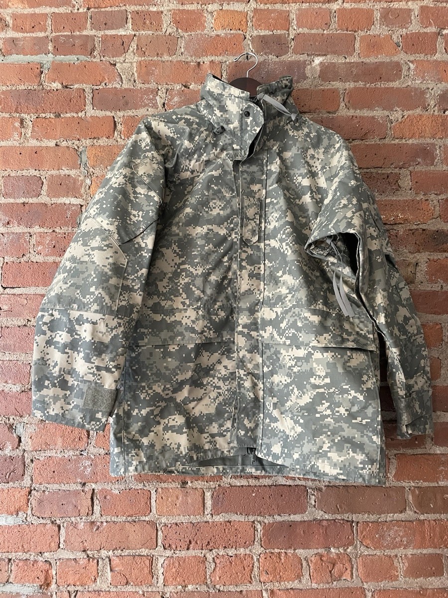 U.S. Army ECWCS Gen II Gore-Tex Parka Jacket M ACU Digital Camo 