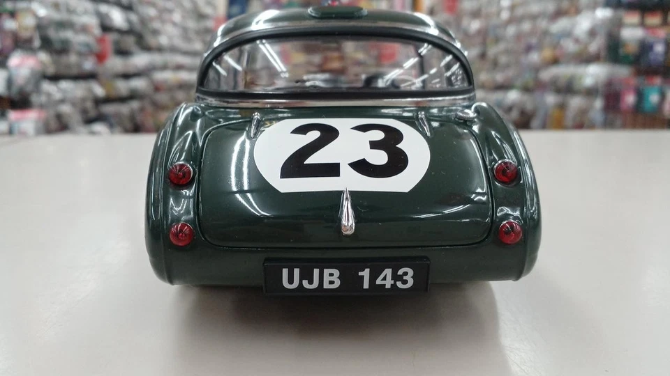 Kyosho bonnet, door paint has deteriorated AUSTIN HEALEY - Image 4 of 4