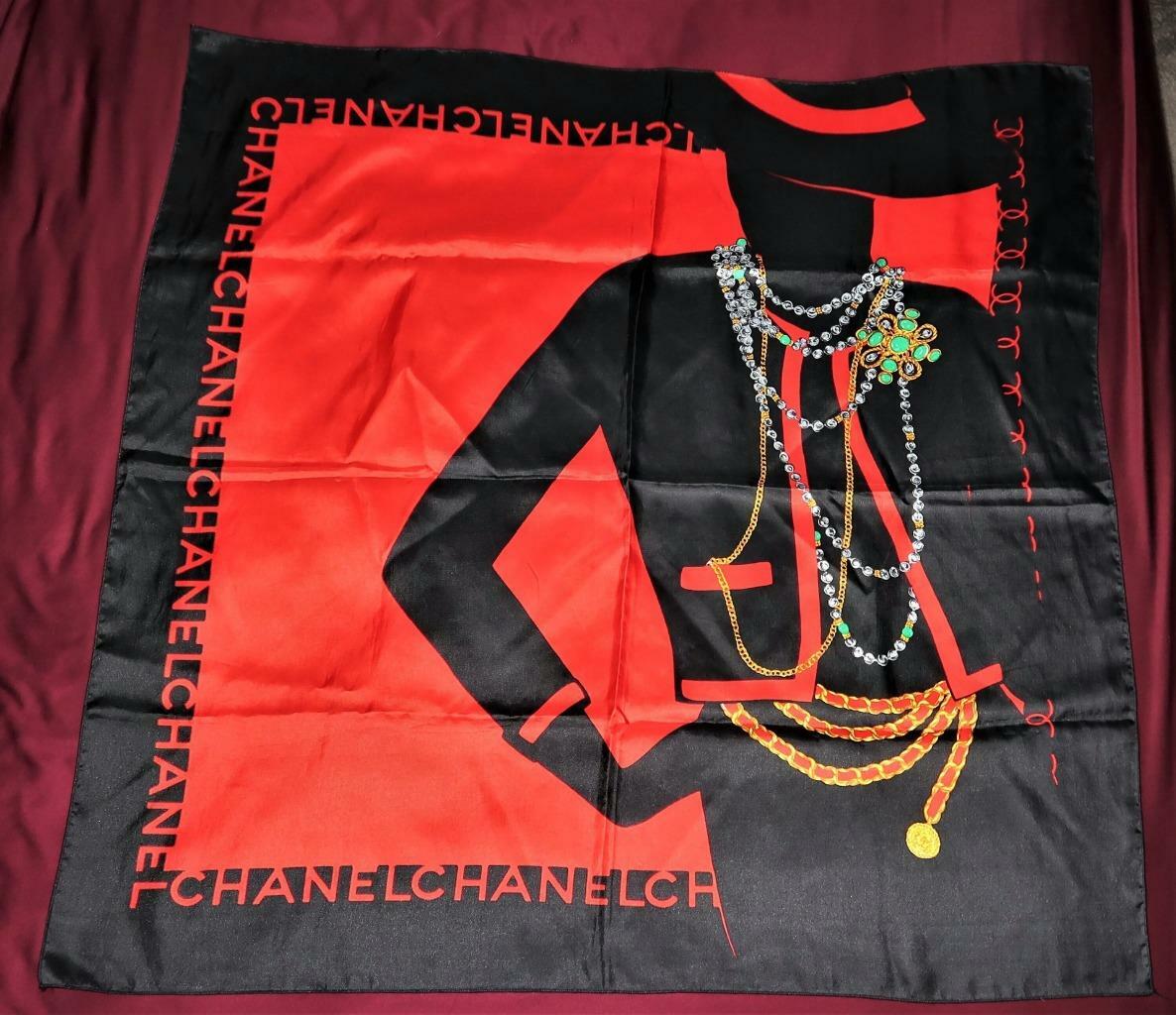 【希少】CHANEL silk scarf vintage シルク スカーフ Vintage Silk Scarf with Coco Chanel Portrait, 35