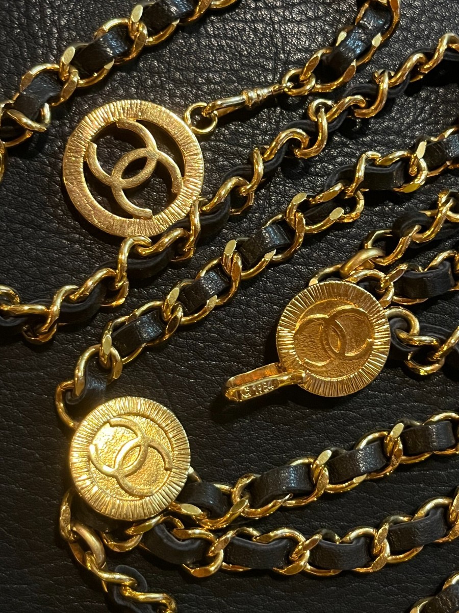 Rare Vintage Chanel Gold Chained Belt Vintage Chanel 24K Gold Plated CC Medallion Chainlink  main image 2