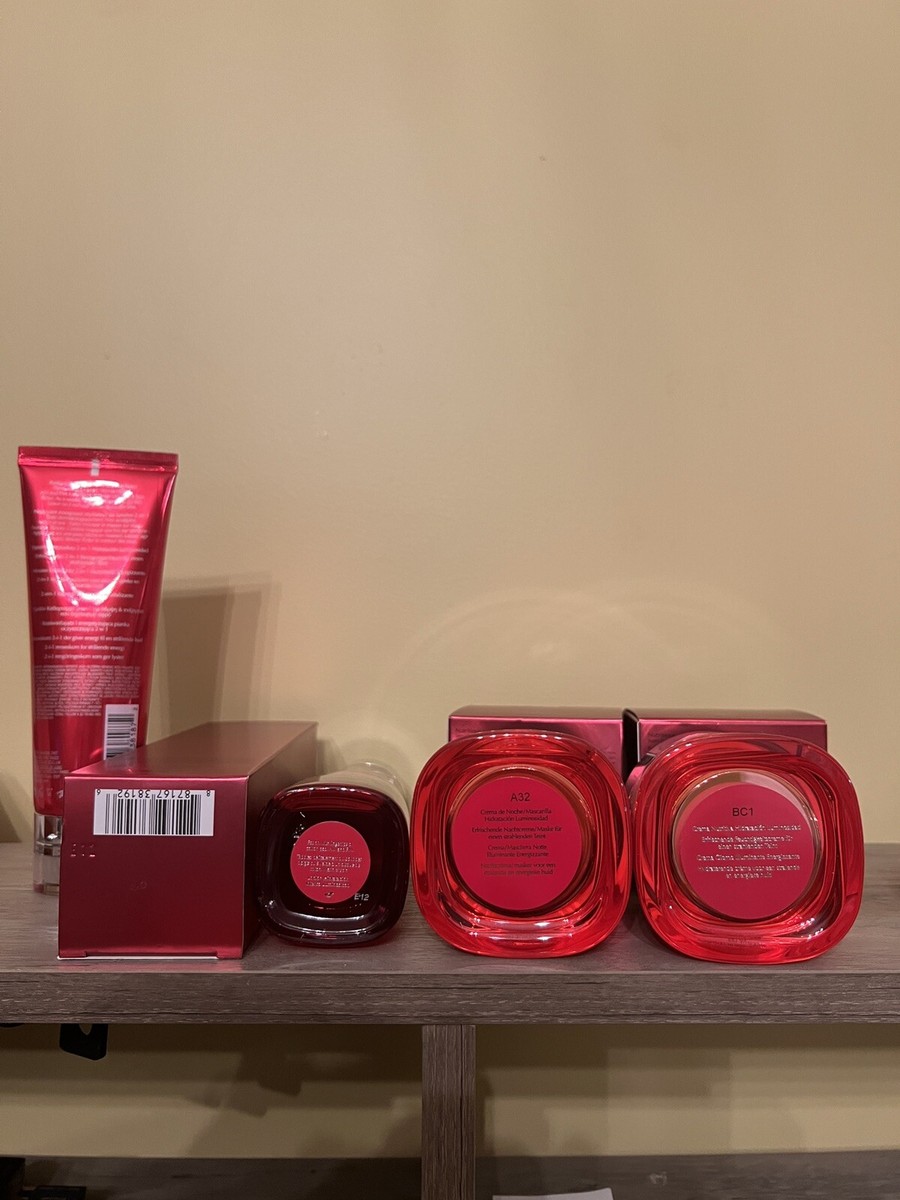 Estee Lauder Nutritious Super-Pomegranate Set- Cleanser, Lotion