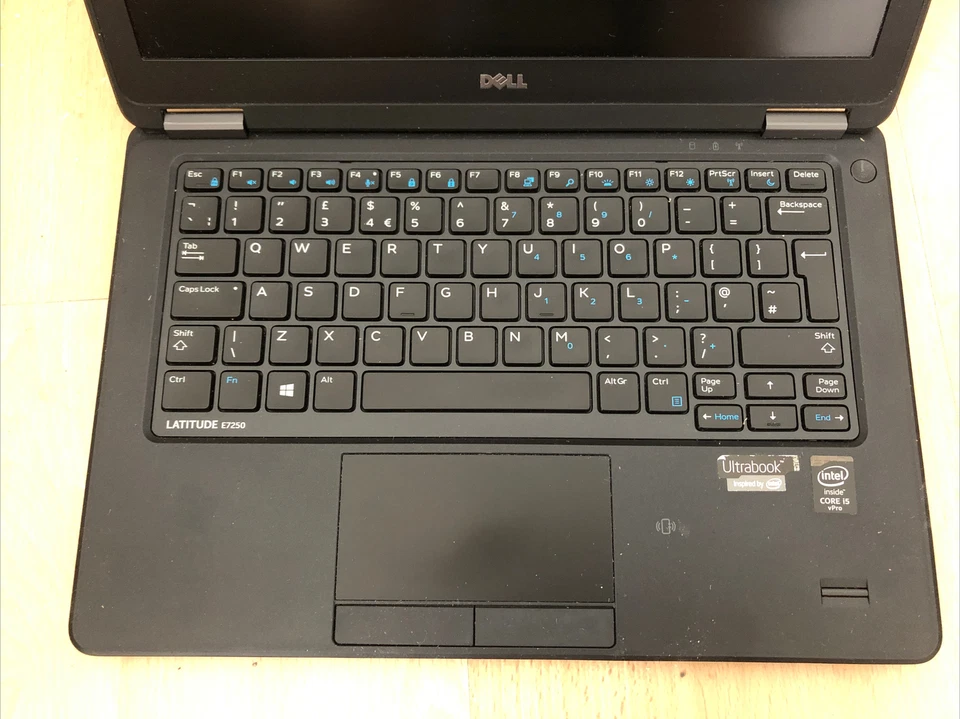 Dell Latitude E7250 Intel Core i5@2.30 GHz 12GB RAM 128GB SSD ( Faulty Battery ) - Image 3 of 4