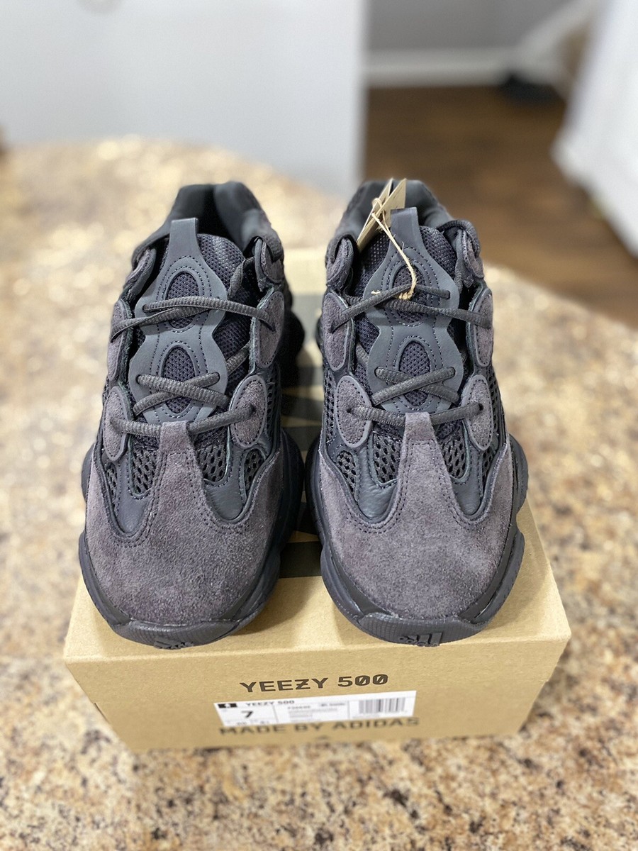 Adidas Yeezy 500 Utility Black F36640 Size 7M/8.5W New