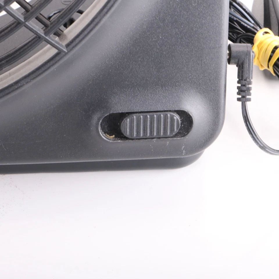 Ventilador de escritorio enchufable o alimentado por batería O2COOL 2 velocidades PROBADO FUNCIONA Foto 3 de 4