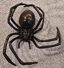 Black Widow Spider Hidden Kingdom Figure Safari Ltd