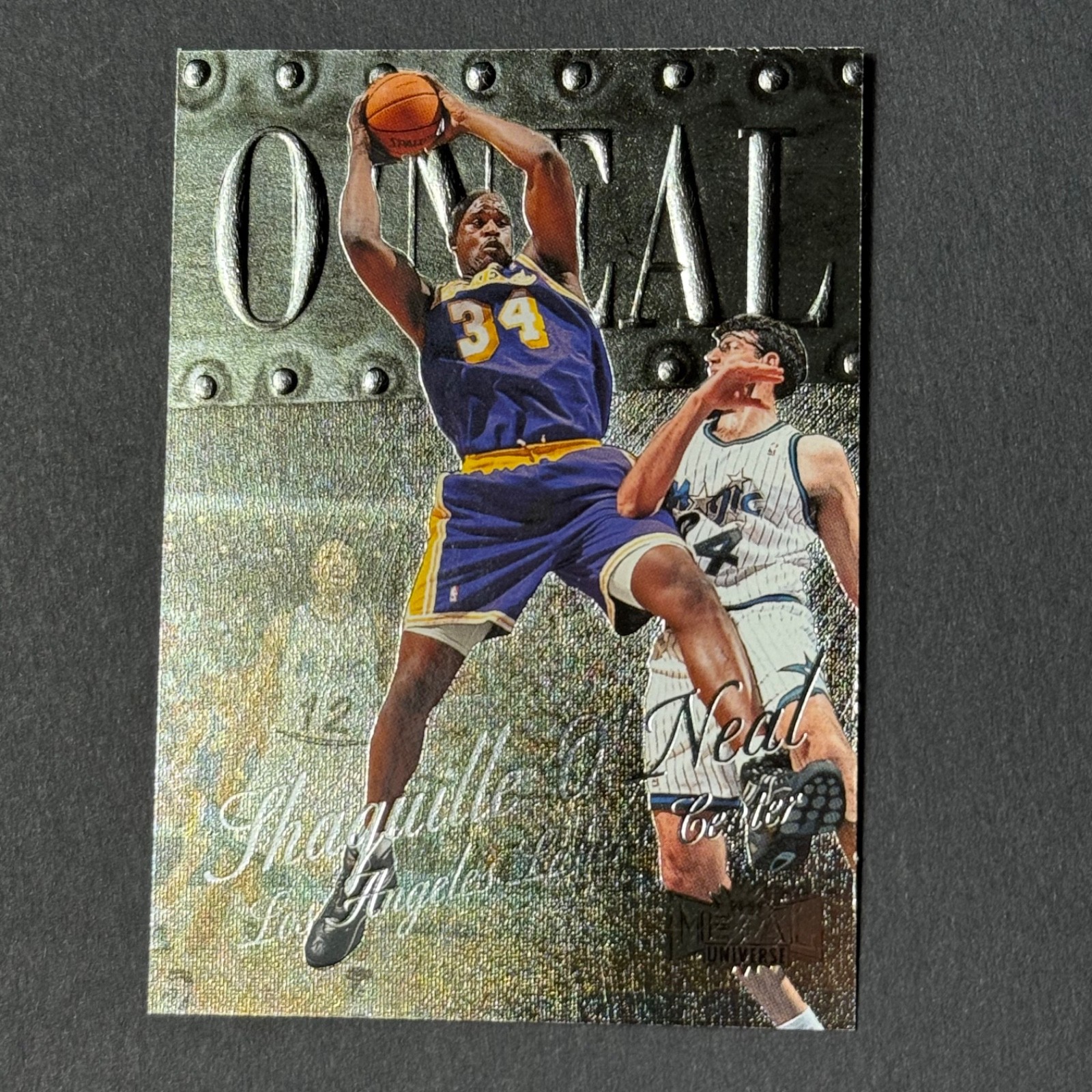 1998-99 Metal Universe - #25 Shaquille O'Neal