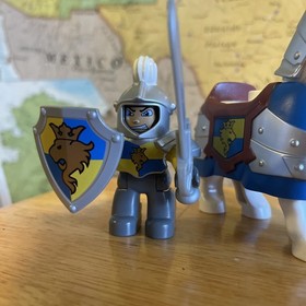 Lego Duplo; Knight And Squire 4775  Parts Castle Sword Horse Armour