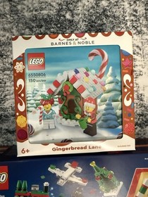 LEGO Lot of 3 - 6550806 Gingerbread Lane, 40602 Winter Market Stall, 40222 Xmas