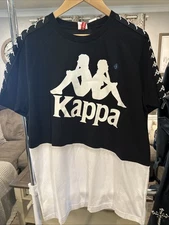 Kappa NWT  Shirt Mens Large Black & White  Logo Spell Out Graphic Tee T-Shirt