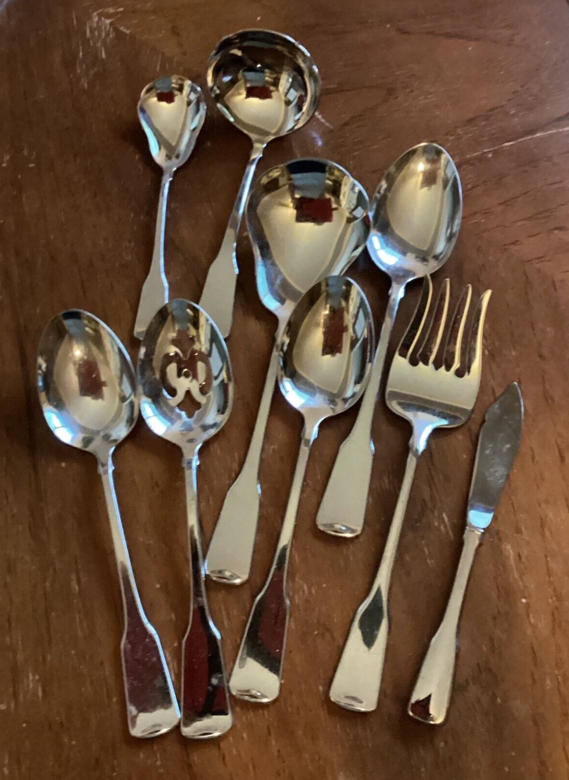 SANDHURST Oneida Stainless 9 Piece Serving Set Cube Flatware USA Glossy Used